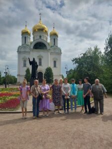 Завершаем второй месяц лета чудесной поездкой в город Пушкин!