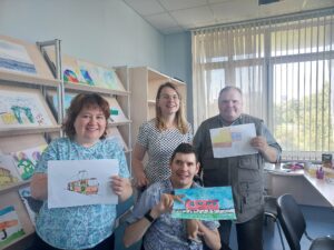 Рисование в весёлой компании друзей – замечательный вид отдыха!