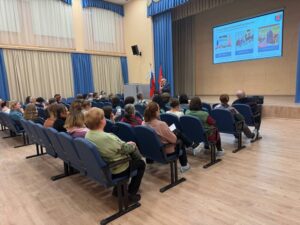 Встреча с депутатом: обсуждение актуальных вопросов для нашего района