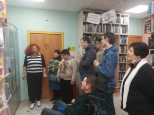 Открытие выставки работ, выполненных в технике декоративно-прикладного искусства, в рамках ежегодного всероссийского фестиваля «Эстафета доброты» Открытие выставки работ, выполненных в технике декоративно-прикладного искусства, в рамках ежегодного всероссийского фестиваля «Эстафета доброты»