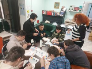 Открытие выставки работ, выполненных в технике декоративно-прикладного искусства, в рамках ежегодного всероссийского фестиваля «Эстафета доброты» Открытие выставки работ, выполненных в технике декоративно-прикладного искусства, в рамках ежегодного всероссийского фестиваля «Эстафета доброты»