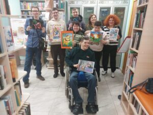 Открытие выставки работ, выполненных в технике декоративно-прикладного искусства, в рамках ежегодного всероссийского фестиваля «Эстафета доброты» Открытие выставки работ, выполненных в технике декоративно-прикладного искусства, в рамках ежегодного всероссийского фестиваля «Эстафета доброты»